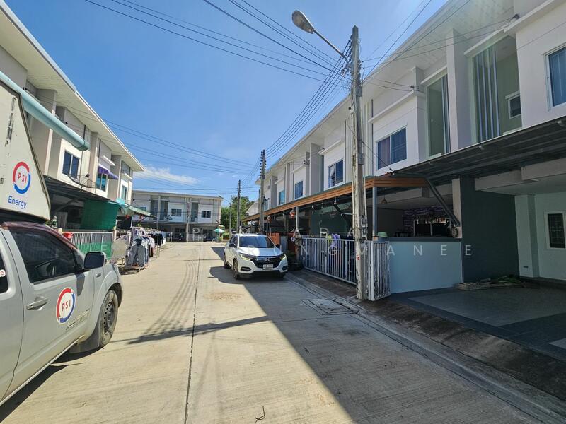 For Sale - The Mix Town, Chon Buri