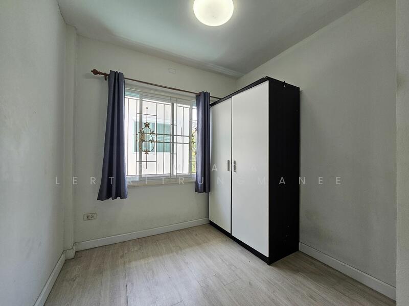 For Sale - The Mix Town, Chon Buri