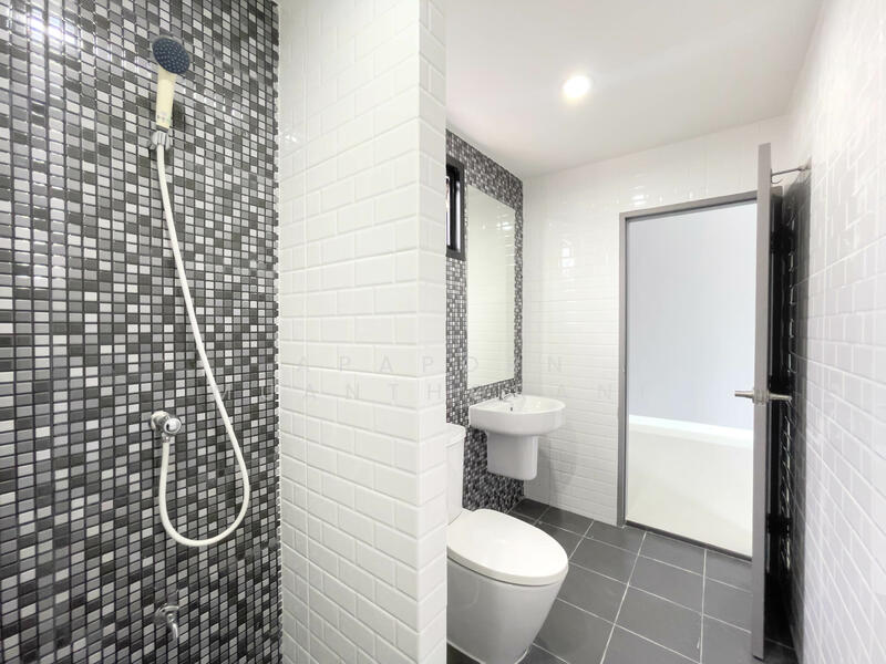 ให้เช่า - ไชน่าทาวน์, นครปฐม