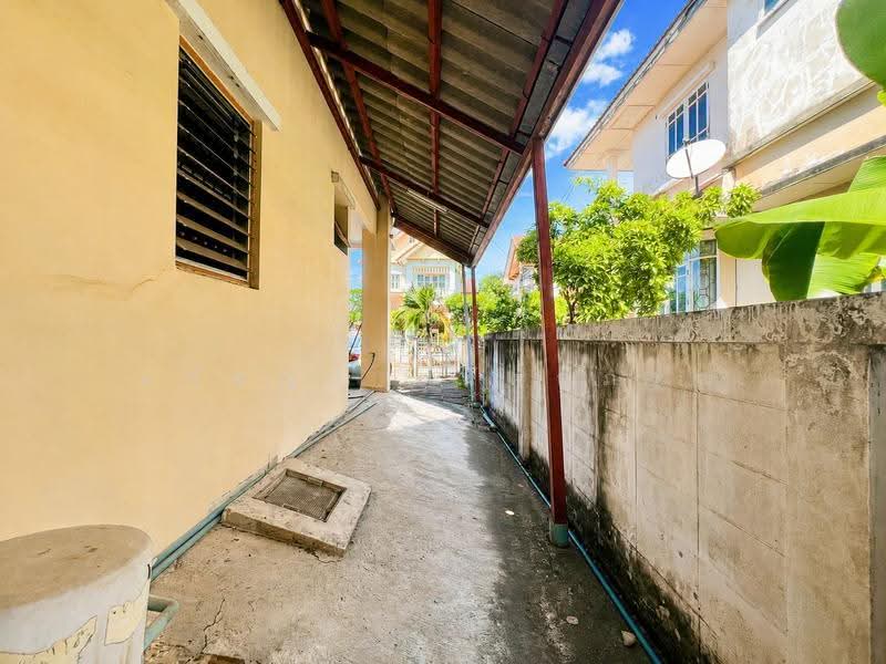 Vararom Prachauthit 98, Bangkok, Soi Pracha Uthit 98, Pracha Uthit Road, Thung Khru, Bangkok, 3 Bedrooms, 160 sqm, Single Detached House For Sale, by ปภัชญา ธนัตถ์ภรณ์, 500041637 - DDproperty.com