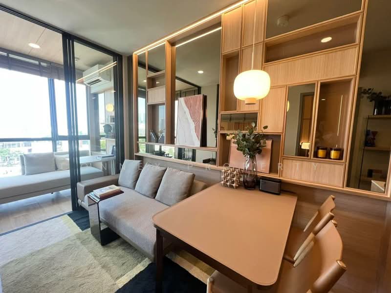 The Issara Sathorn, Bangkok, ถนนจันทน์, Thung Maha Mek, Sathon, Bangkok, 1 Bedroom, 38 sqm, Condo For Sale, by Connex Property, 500041698 - DDproperty.com