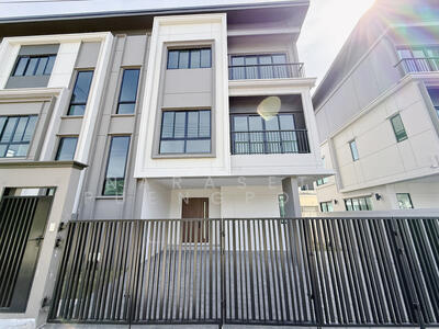 ขาย - ณิยาม แฟชั่น - รามอินทรา, กรุงเทพ