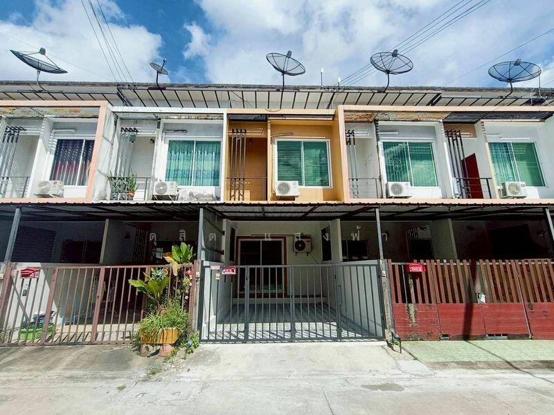 ให้เช่า - ให้เช่าทาวน์โฮม ม.สมาร์ทแลนด์นิวสไตล์ บ่อวิน ศรีราชา, ชลบุรี