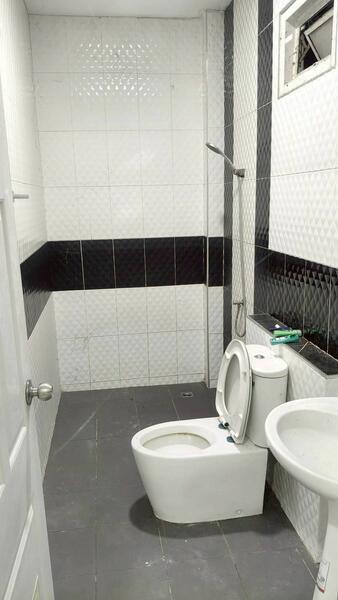 ให้เช่า - ให้เช่าทาวน์โฮม ม.ทรัพย์มณี2 แม่น้ำคู้ ปลวกแดง ระยอง, ระยอง