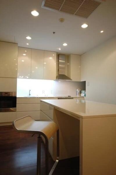 Noble Ora, Bangkok, Soi Sukhumvit 55, Sukhumvit Road, Khlong Tan Nua, Watthana, Bangkok, 2 Bedrooms, 140 sqm, Condo For Rent, by Rent Bangkok Condo, 500042204 - DDproperty.com