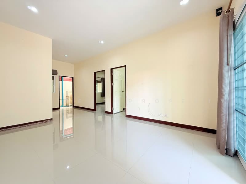หมู่บ้านซีเควิลล์4 บ้านแพ้ว-ยกกระบัตร (CK.Ville4 BanPhaeo-YokKrabut), Samut Sakhon, Rak Sam, Ban Phaeo, Samut Sakhon, 2 Bedrooms, 120 sqm, Townhouse For Sale, by The Best Property ดาด้า, 500042238 - DDproperty.com