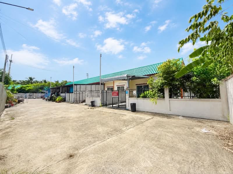 หมู่บ้านซีเควิลล์4 บ้านแพ้ว-ยกกระบัตร (CK.Ville4 BanPhaeo-YokKrabut), Samut Sakhon, Rak Sam, Ban Phaeo, Samut Sakhon, 2 Bedrooms, 120 sqm, Townhouse For Sale, by The Best Property ดาด้า, 500042238 - DDproperty.com