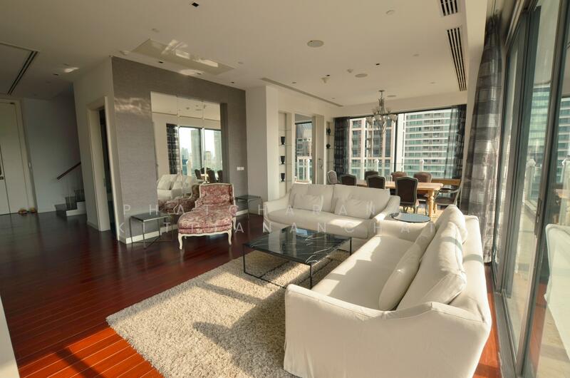 Le Raffine Sukhumvit 39, Bangkok, Soi Sukhumvit 39, Khlong Tan Nua, Watthana, Bangkok, 3 Bedrooms, 404 sqm, Condo For Rent, by Phatcharanan Kittiananchat, 500042294 - DDproperty.com