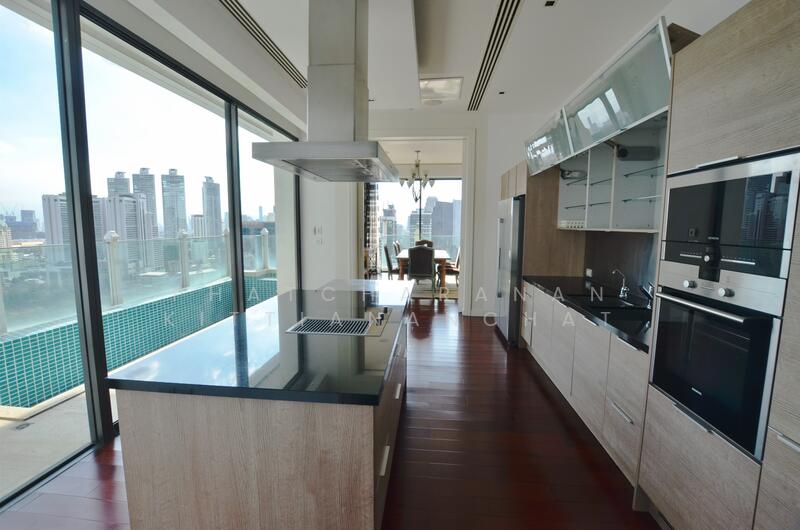 Le Raffine Sukhumvit 39, Bangkok, Soi Sukhumvit 39, Khlong Tan Nua, Watthana, Bangkok, 3 Bedrooms, 404 sqm, Condo For Rent, by Phatcharanan Kittiananchat, 500042294 - DDproperty.com