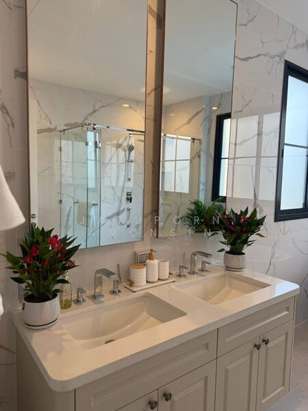 Narasiri Phahol-Watcharapol, Bangkok, Tha Rang, Bang Khen, Bangkok, 4 Bedrooms, 378 sqm, Single Detached House For Rent, by Jatuporn Amonsin, 500042358 - DDproperty.com