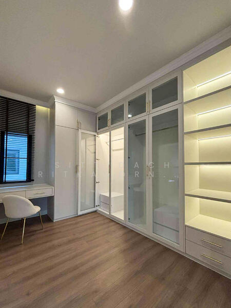 Setthasiri Bangna-Suvarnabhumi, Samut Prakan, 888 King Kaeo Road, Rachathewa, Bang Plee, Samut Prakan, 5 Bedrooms, 407 sqm, Single Detached House For Rent, by Sittidach Ritkajorn (Jack ), 500042383 - DDproperty.com