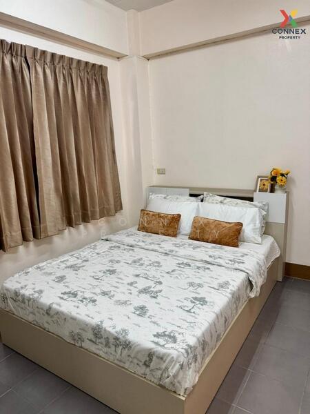 ให้เช่า - บ้าน 3 ชั้น มีดาดฟ้า ซ.จรัญสนิทวงศ์ 45 แยก 3, กรุงเทพ