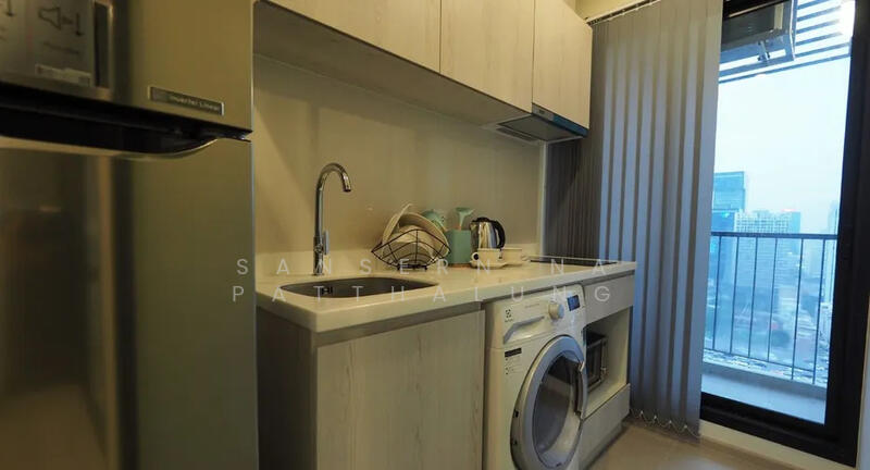 Life Asoke, Bangkok, Asoke-Dindang Road, Bang Kapi, Huai Khwang, Bangkok, 1 Bedroom, 29 sqm, Condo For Sale, by Sansern Na Patthalung, 500042598 - DDproperty.com