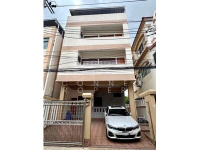 ขาย - บ้าน 3 ชั้น มีดาดฟ้า, กรุงเทพ