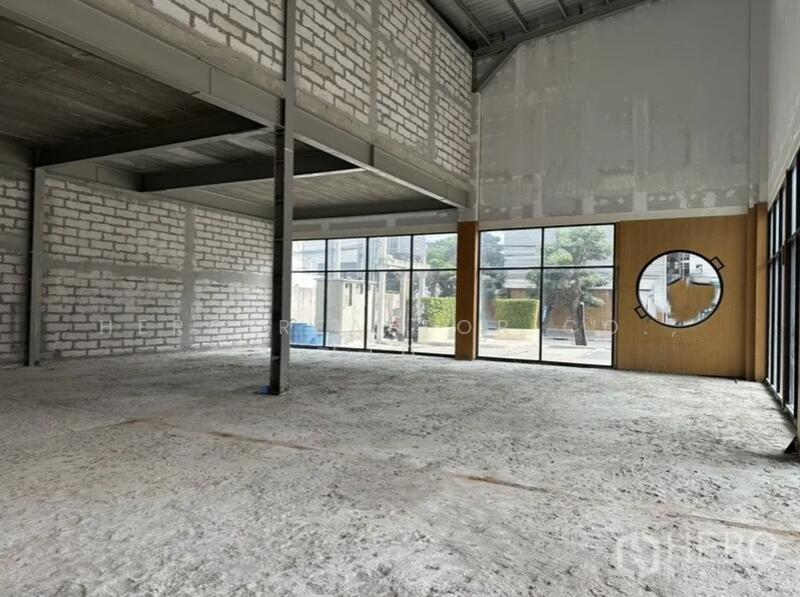 ให้เช่า - ให้เช่าพื้นที่ร้านค้า กรุงเทพ สุขุมวิท วัฒนา BTS เอกมัย BRE26204, กรุงเทพ