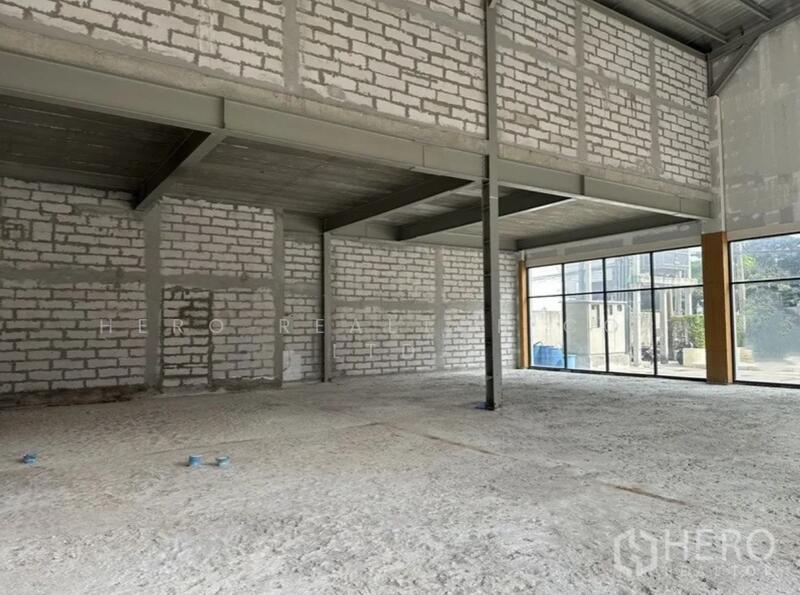 ให้เช่า - ให้เช่าพื้นที่ร้านค้า กรุงเทพ สุขุมวิท วัฒนา BTS เอกมัย BRE26204, กรุงเทพ