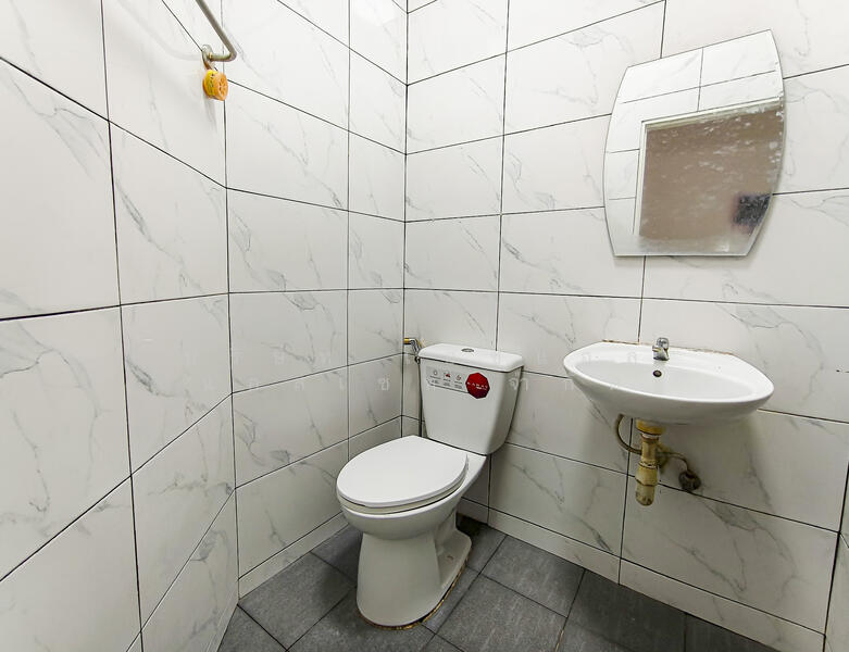 ทาวน์เฮ้าส์ หมู่บ้าน บัวทองธานี 15/1 บางบัวทอง, Nonthaburi, Bang Bua Thong, Bang Bua Thong, Nonthaburi, 3 Bedrooms, 120 sqm, Townhouse For Sale, by บริษัท เอชแอล แอสเซท จำกัด, 500042763 - DDproperty.com