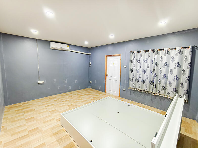 ทาวน์เฮ้าส์ หมู่บ้าน บัวทองธานี 15/1 บางบัวทอง, Nonthaburi, Bang Bua Thong, Bang Bua Thong, Nonthaburi, 3 Bedrooms, 120 sqm, Townhouse For Sale, by บริษัท เอชแอล แอสเซท จำกัด, 500042763 - DDproperty.com