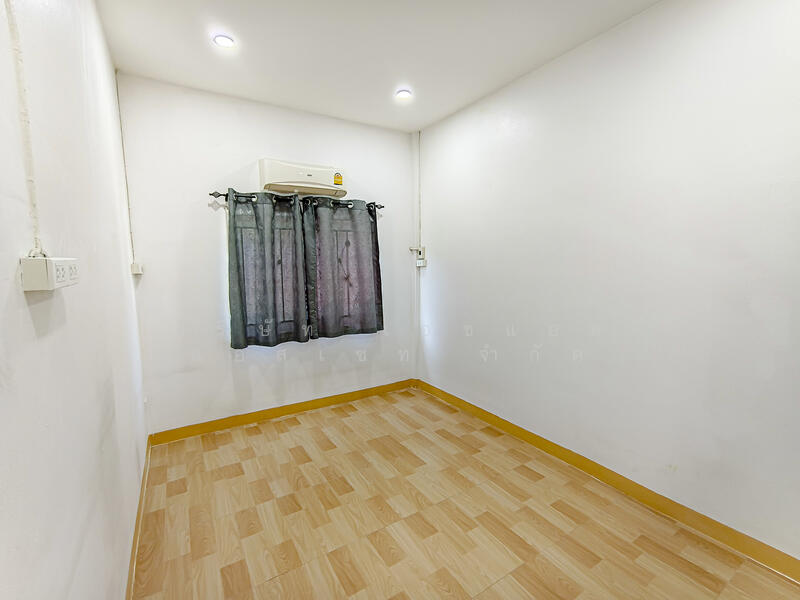 ทาวน์เฮ้าส์ หมู่บ้าน บัวทองธานี 15/1 บางบัวทอง, Nonthaburi, Bang Bua Thong, Bang Bua Thong, Nonthaburi, 3 Bedrooms, 120 sqm, Townhouse For Sale, by บริษัท เอชแอล แอสเซท จำกัด, 500042763 - DDproperty.com