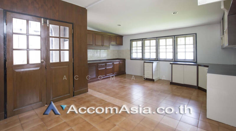 For Rent - 3 Bedrooms House for Rent in Sukhumvit, Bangkok near BTS Punnawithi at Baan Suanmahawong (2321187), Bangkok