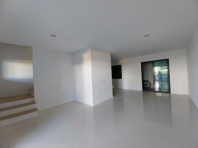 ขาย - Unio Town Srinakarin-Bangna : ยูนิโอ ทาวน์ ศรีนครินทร์-บางนา, สมุทรปราการ