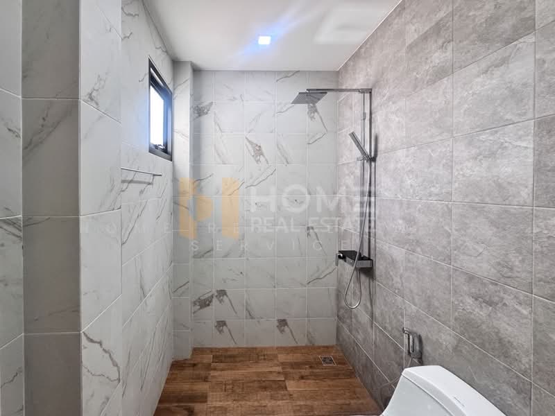The Legend Bangsaen, Chon Buri (Pattaya), Huai Kapi, Muang Chon Buri, Chon Buri (Pattaya), 4 Bedrooms, 202 sqm, Single Detached House For Sale, by HOME Real Estate Service, 500043143 - DDproperty.com