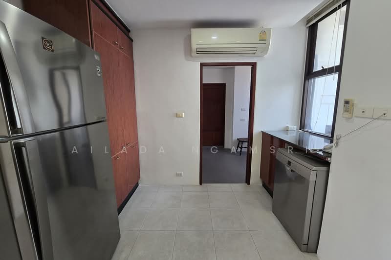 Ruamsuk Condominium, Bangkok, 12 Soi Athakravi, Khong Tan, Khlong Toei, Bangkok, 3 Bedrooms, 350 sqm, Condo For Rent, by Ailada Ngamsri, 500043420 - DDproperty.com