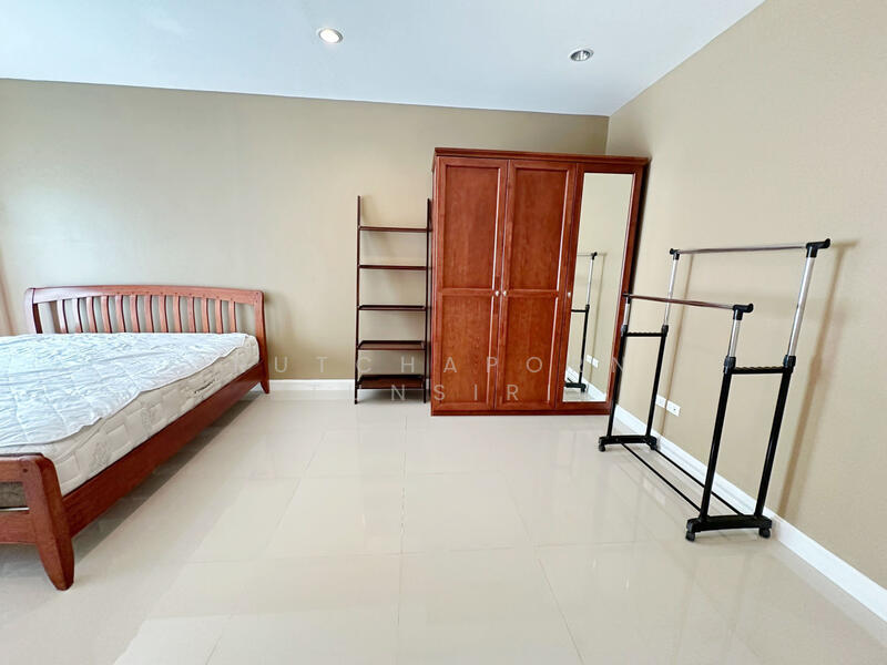 For Rent - ทาวน์เฮ้าส์ในโครงการ ให้เช่าเดือนละ 14,500 บาท ใกล้รร.สารสาสน์วิเทศล้านนา No.9H574, Chiang Mai