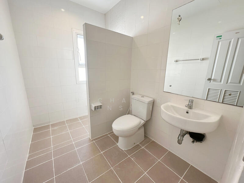 For Rent - ทาวน์เฮ้าส์ในโครงการ ให้เช่าเดือนละ 14,500 บาท ใกล้รร.สารสาสน์วิเทศล้านนา No.9H574, Chiang Mai