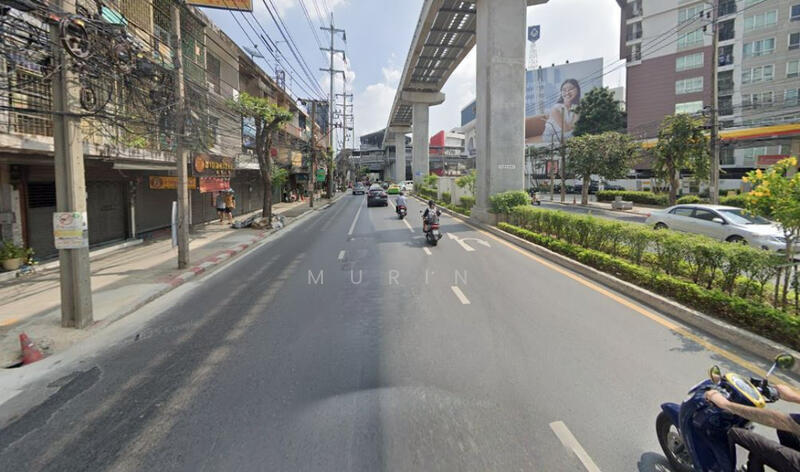 For Sale - ขายที่ดินพร้อมสิ่งปลูกสร้าง ลาดพร้าว ใกล้ MRT ภาวนา, Bangkok