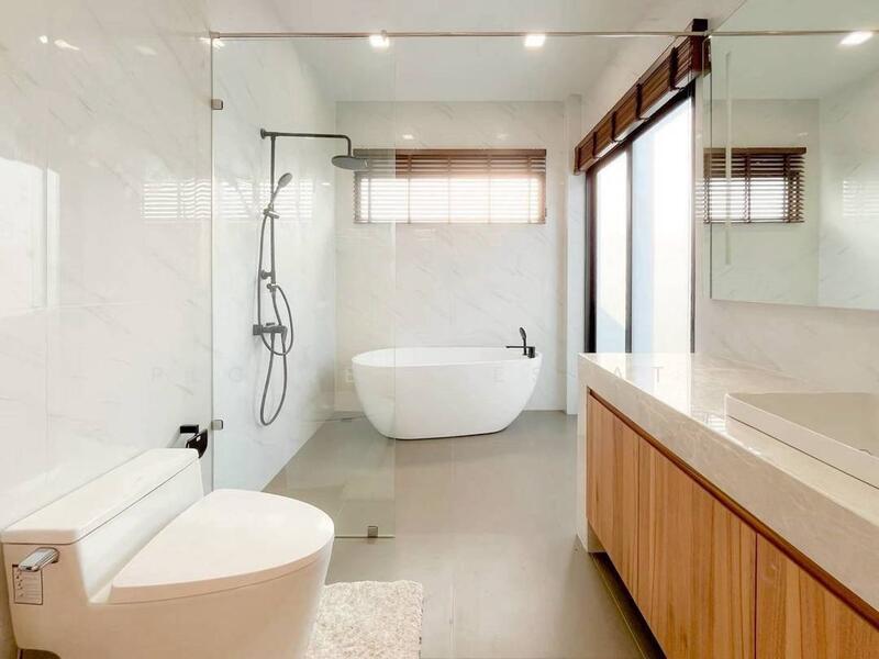 Modern Luxury 3-Bedroom Pool Villa for Sale – Mabprachan, Chon Buri (Pattaya), Nong Pru, Bang Lamung (Pattaya), Chon Buri (Pattaya), 3 Bedrooms, 310 sqm, Single Detached House For Sale, by PLC Real Estate, 500043735 - DDproperty.com