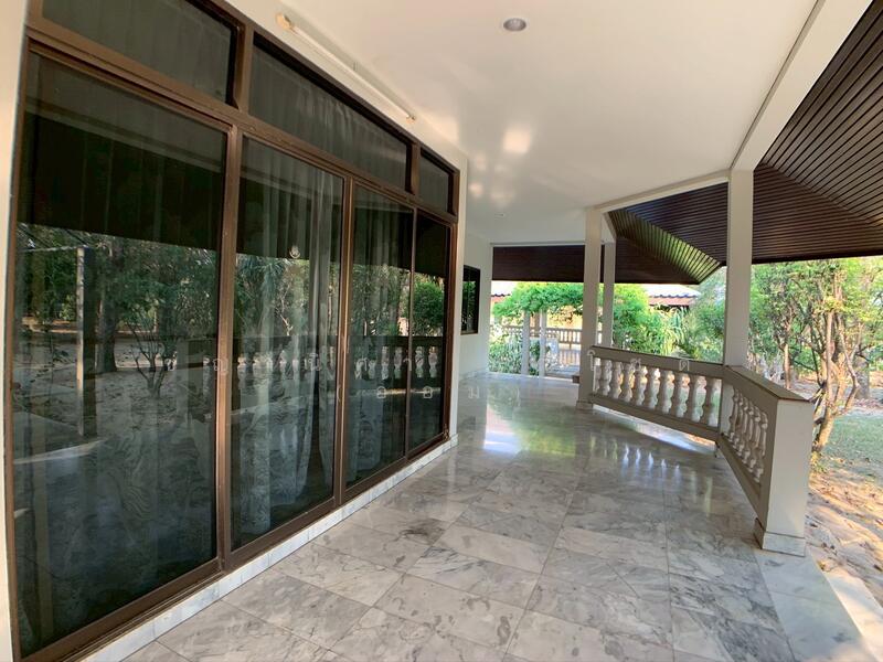 ขาย - ขายที่ดินพร้อมบ้านสวนหลังใหญ่สไตล์รีสอร์ท บนเนื้อที่ 3 ไร่ 3 งาน 51 ตร.วา ต.ไก่เส่า อ.หนองแซง, สระบุรี