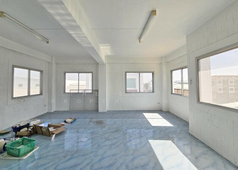 ขาย - โกดังพร้อมที่ดินลาดหลุมแก้ว ปทุมธานี, ปทุมธานี