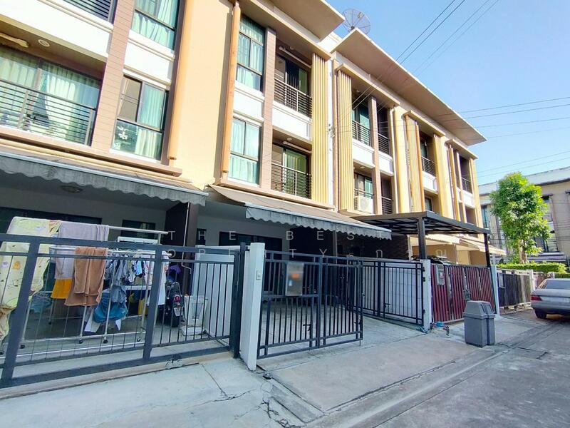 ขาย - (Baan Klang Muang Kalapapruek), กรุงเทพ