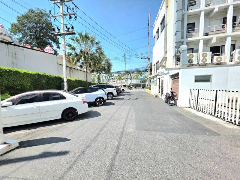 Treetops Pattaya, Chon Buri (Pattaya), 391/154 Thappraya Rd, Bang Lamung, Bang Lamung (Pattaya), Chon Buri (Pattaya), 1 Bedroom, 26 sqm, Condo For Sale, by The Best Property นุ่น, 500043890 - DDproperty.com