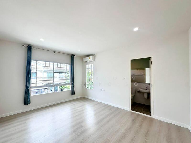 For Sale - Villaggio Bangna, Samut Prakan