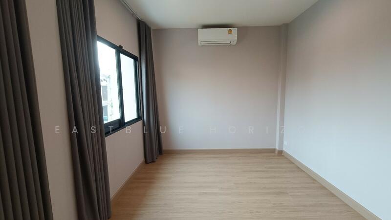 ขาย - Ninya Kallapaphruek : นินญา กัลปพฤกษ์, กรุงเทพ