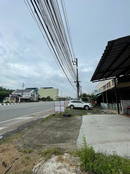 ขาย - ติดถนนสายสนามบิน-ลพบุรีราเมศวร์(ทล.4135), สงขลา