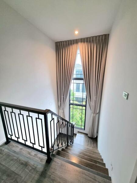 The Sonne Srinakarin-Bangna, Bangkok, Soi Chumchon Mahat Thai 3, Bangna-Trad Road, Dok Mai, Prawet, Bangkok, 4 Bedrooms, 245 sqm, Single Detached House For Sale, by Eastblue Horizon, 500044540 - DDproperty.com