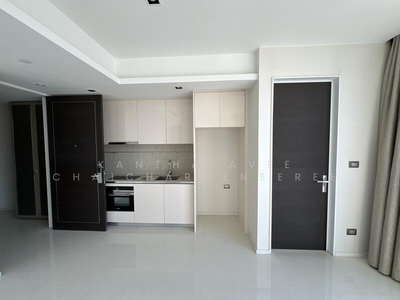 The Bangkok Sathorn : เดอะ แบงค็อก สาทร, กรุงเทพ, 111 ถนนสาทรใต้, ยานนาวา, สาทร, กรุงเทพ, 64 ตร.ม., คอนโด ขาย, โดย Kanthayavee Chaicharoenseree, 500044802 - DDproperty.com