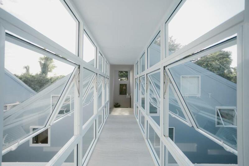 For Rent - ขายบ้านสร้างใหม่สไตล์ Modern Europe เพียงแห่งเดียวในเชียงใหม่ ดีไซน์โดดเด่น ในหมู่บ้านเงียบสงบ ปลอดภ, Chiang Mai