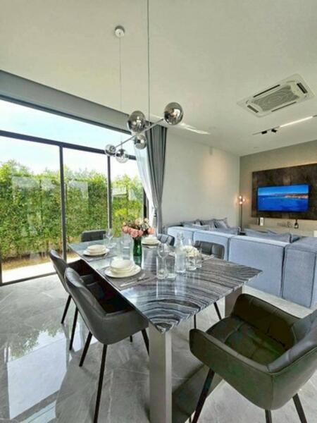 ชูการ์ปาล์มพูลวิลล่า, Chon Buri (Pattaya), Huai Yai, Bang Lamung (Pattaya), Chon Buri (Pattaya), 4 Bedrooms, 300 sqm, Single Detached House For Sale, by สิริพรรณ (คุณจุ๊), 500044961 - DDproperty.com