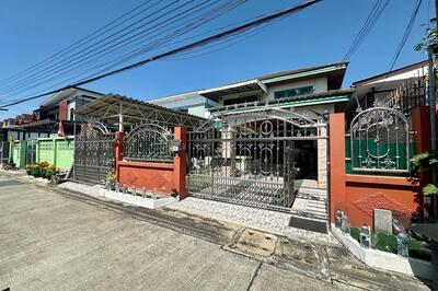 ขาย - ขายบ้านเดี่ยว 54ตรว.พหลโยธิน 48 สะพานใหม่ ใกล้ BTS สายหยุด, กรุงเทพ