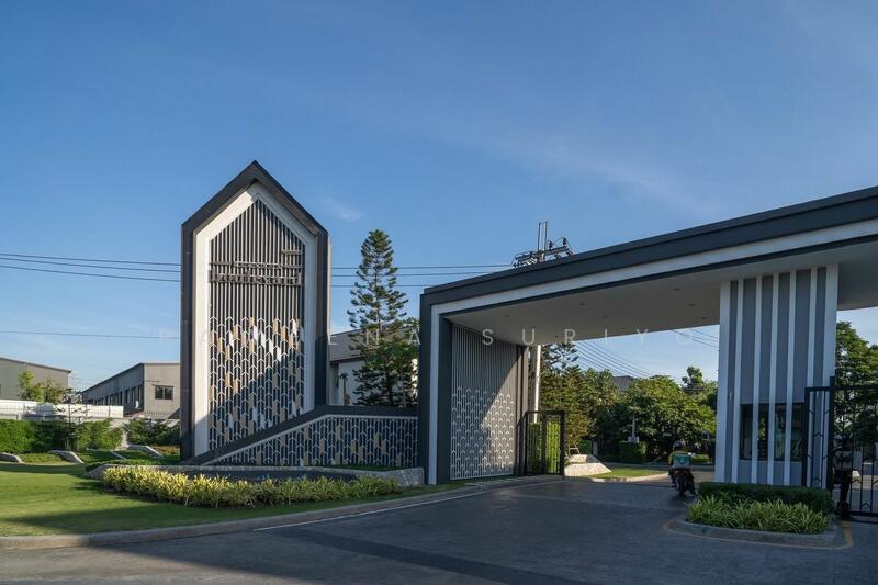 ให้เช่า - Grand Bangkok Boulevard East Rama 9 : แกรนด์ บางกอก บูเลอวาร์ด อีสต์ พระราม 9, กรุงเทพ