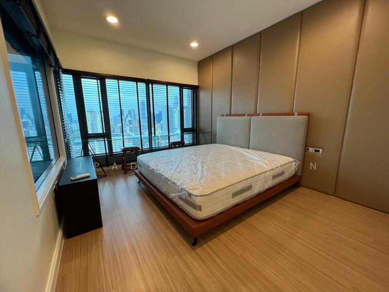 ให้เช่า - The Crest Sukhumvit 34 : เดอะ เครสท์ สุขุมวิท 34, กรุงเทพ