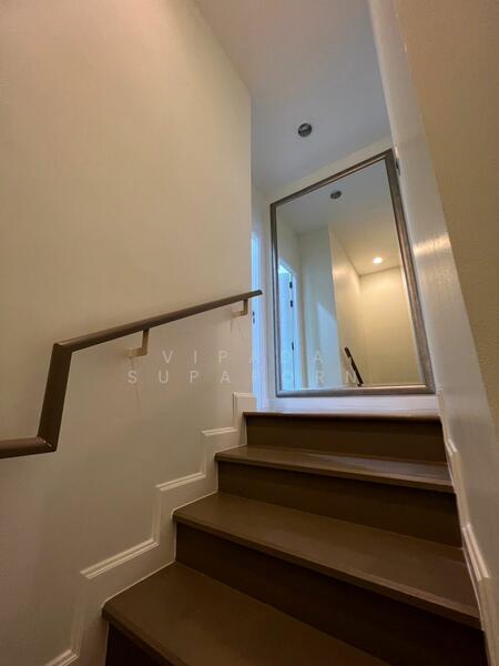 ให้เช่า - The Crest Sukhumvit 34 : เดอะ เครสท์ สุขุมวิท 34, กรุงเทพ