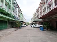 ขาย - อาคารพาณิชย์ 3 ชั้นครึ่ง ถนนพระราม2 ซอย51, กรุงเทพ