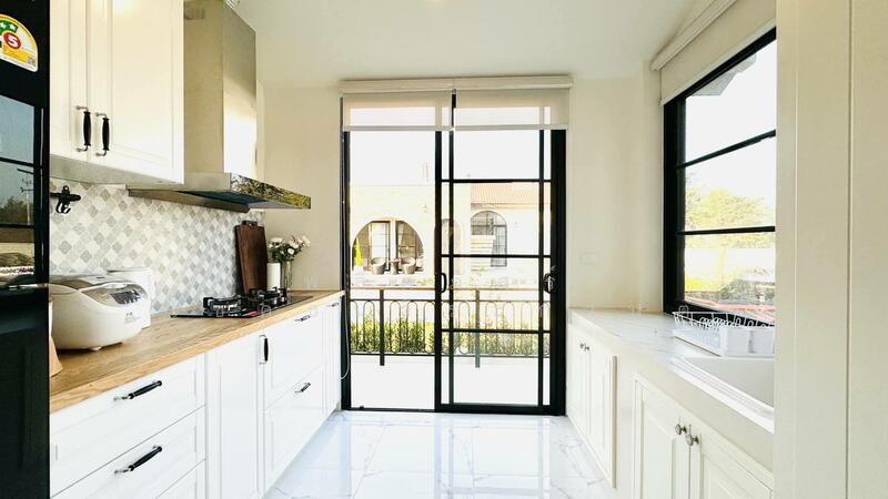 For Sale - บ้านพลูวิลล่า สไตล์ทัศคานีย์ เขาใหญ่ ใกล้ ทอสคาน่า 5 นาที ตกแต่งพร้อมอยู่ มีสระว่ายน้ำ ราคา6.99, Nakhon Ratchasima