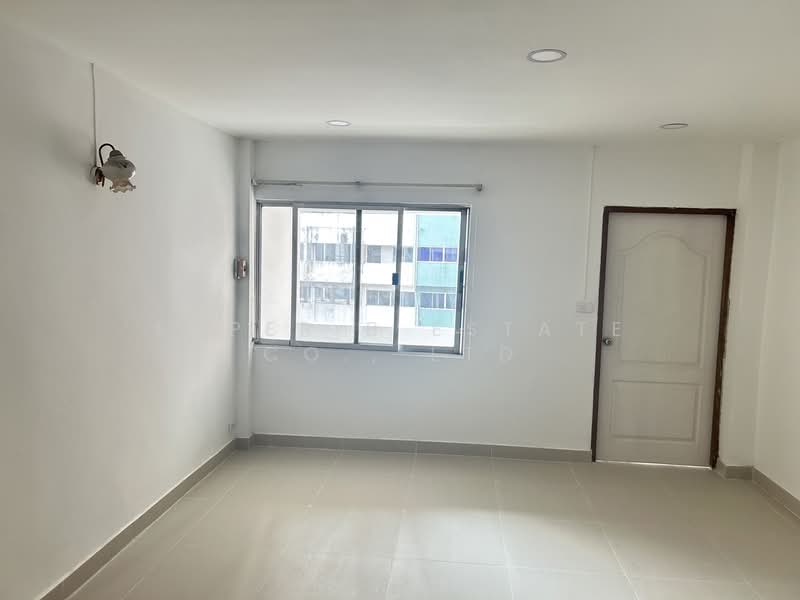 ตึกเเถวเพรชบุรี, Bangkok, เพรชบุรี, Bang Kapi, Huai Khwang, Bangkok, , 150 sqm, Shophouse For Sale, by Super B Estate Co., Ltd, 500045903 - DDproperty.com