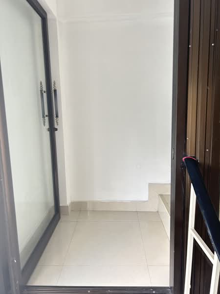 ตึกเเถวเพรชบุรี, Bangkok, เพรชบุรี, Bang Kapi, Huai Khwang, Bangkok, , 150 sqm, Shophouse For Sale, by Super B Estate Co., Ltd, 500045903 - DDproperty.com